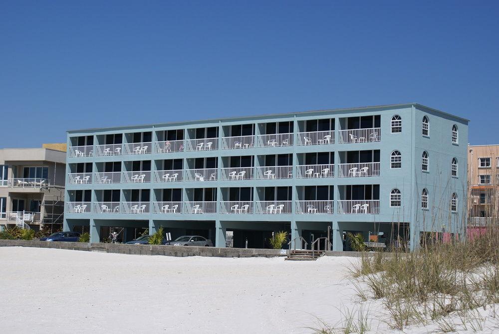 Barefoot Beach Club St. Pete Beach Exteriör bild