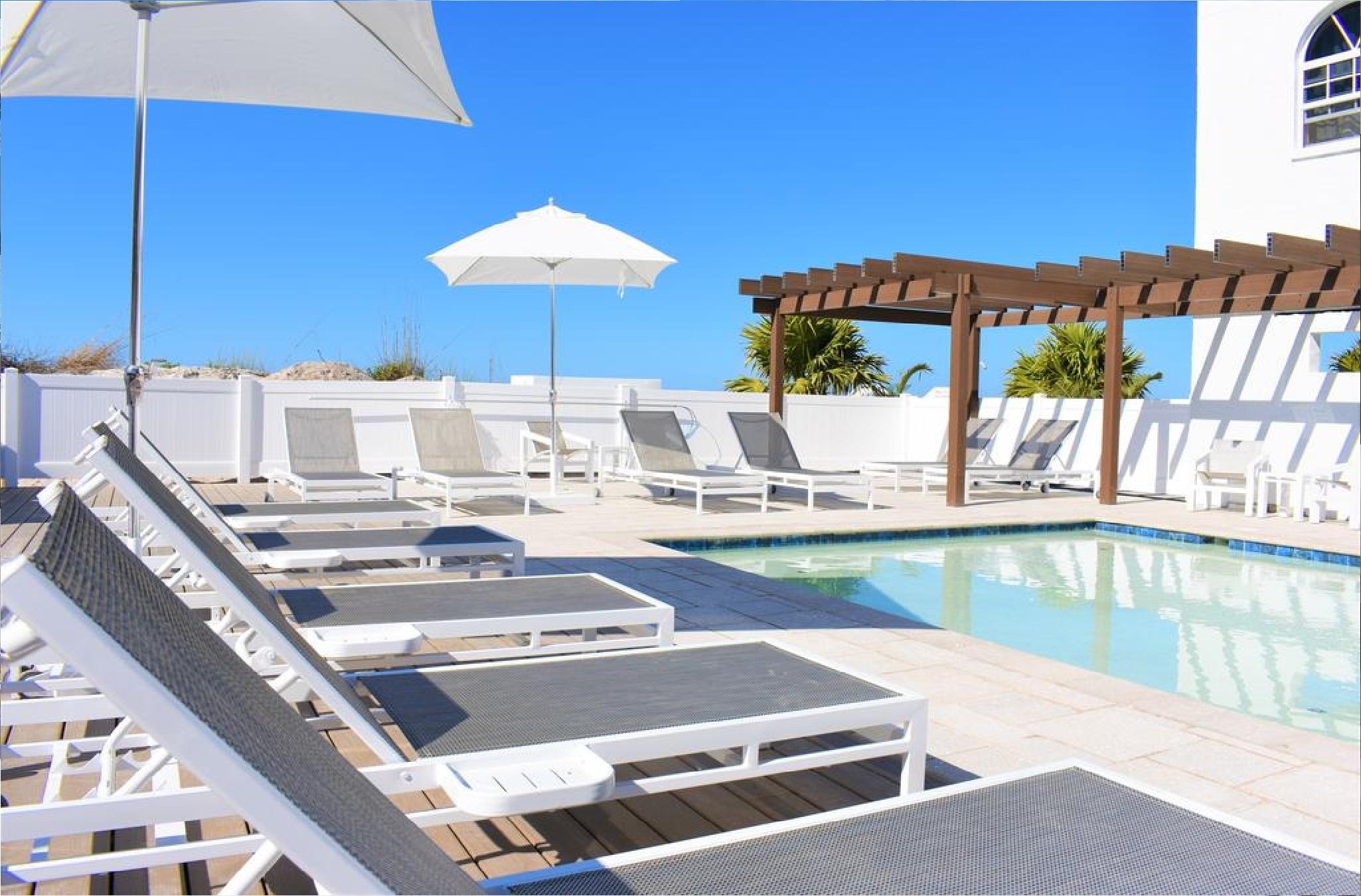 Barefoot Beach Club St. Pete Beach Exteriör bild