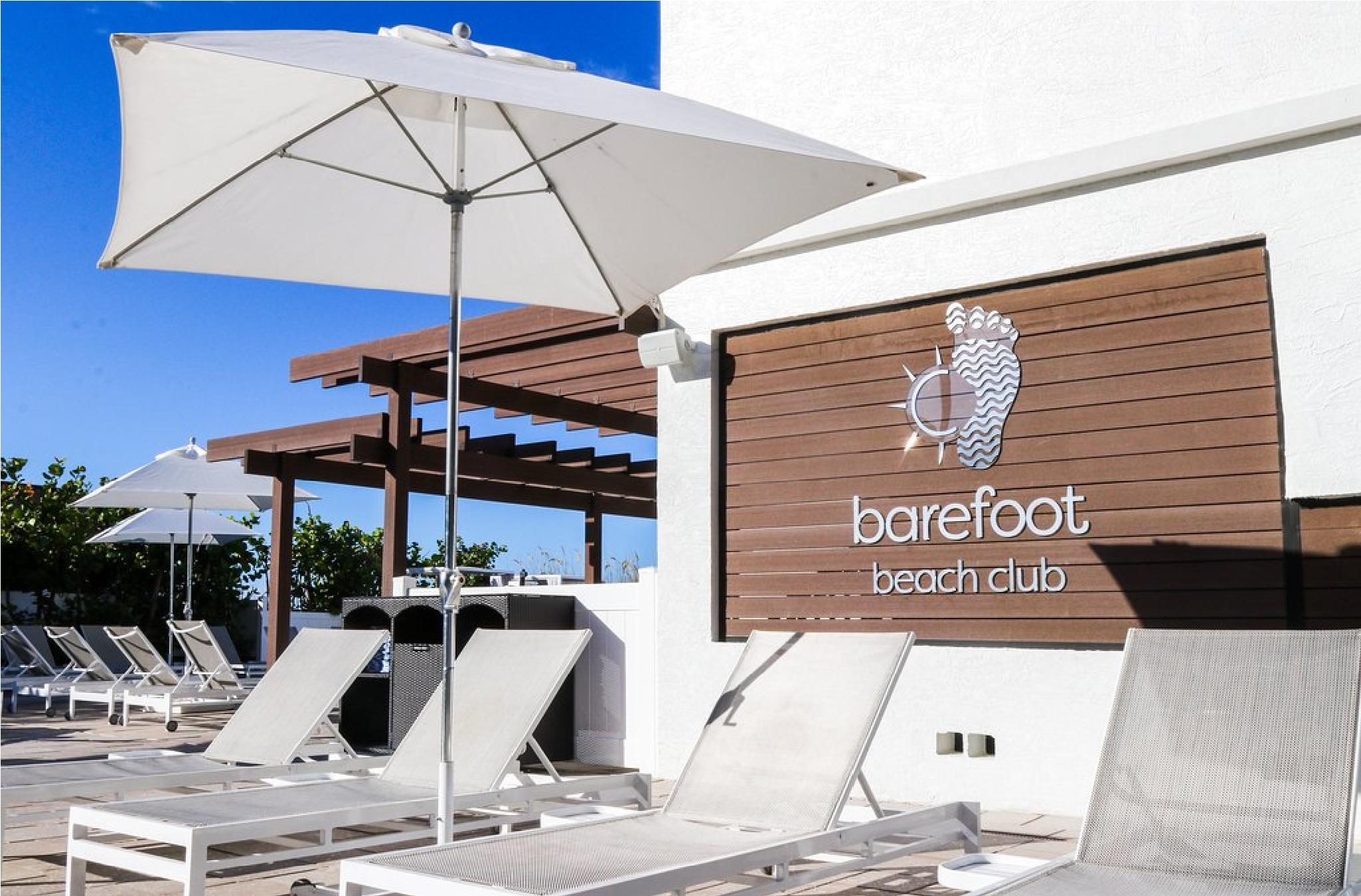 Barefoot Beach Club St. Pete Beach Exteriör bild